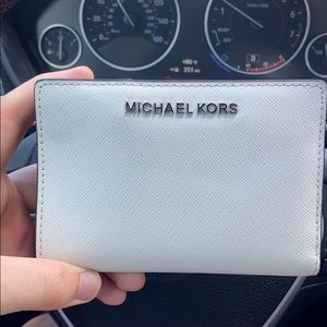 Michael kors wallet